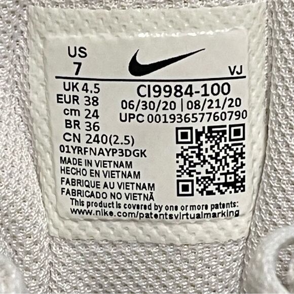 Nike Downshifter 10 CI9984-100 Women's White/Metallic Silver Running Shoe Size 7 - Picture 4 of 16